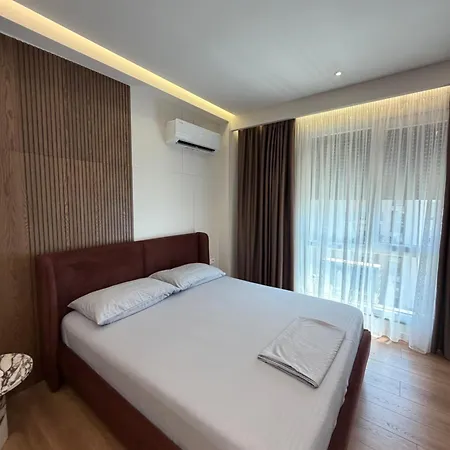 Don Bosko Grand 地拉那